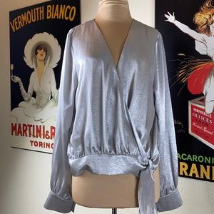 NWOT Silver modern wrap Blouse size 1X